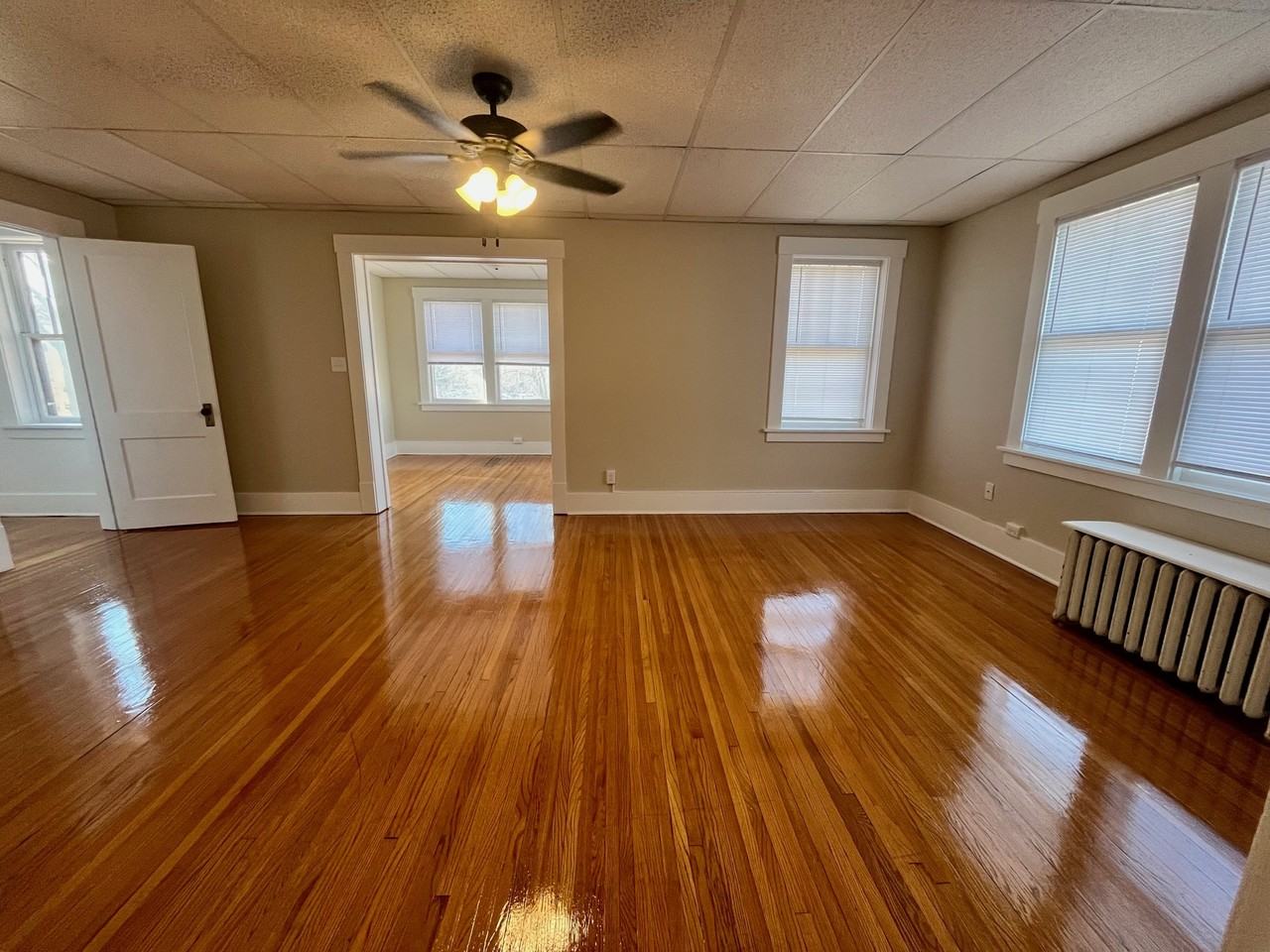 824 S 2nd Street - Photo 4 of 12