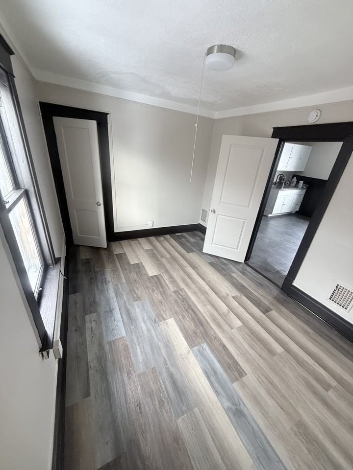 1450 Byrd - 2 #2 - Photo 7 of 9