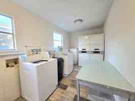 featured image of 1811 Perkins Ave