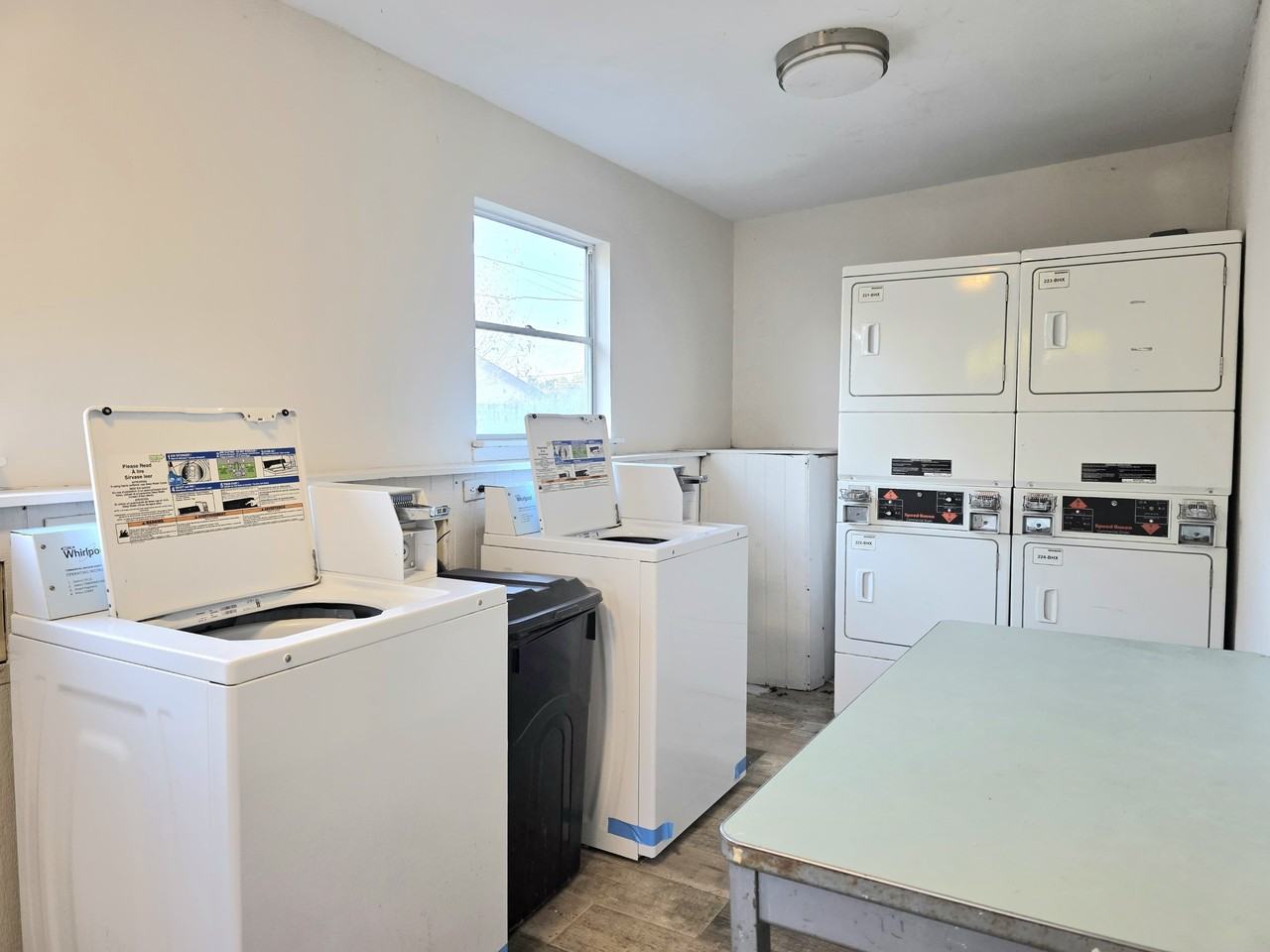 1811 Perkins Avenue - Photo 2 of 28