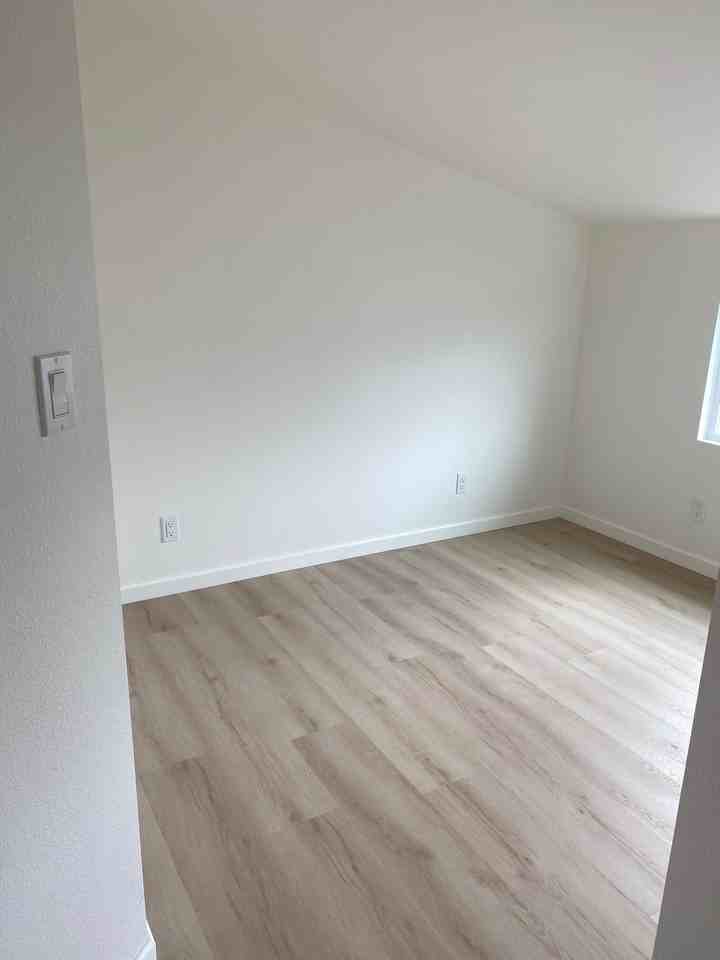 3318 Dale St - Photo 2 of 11