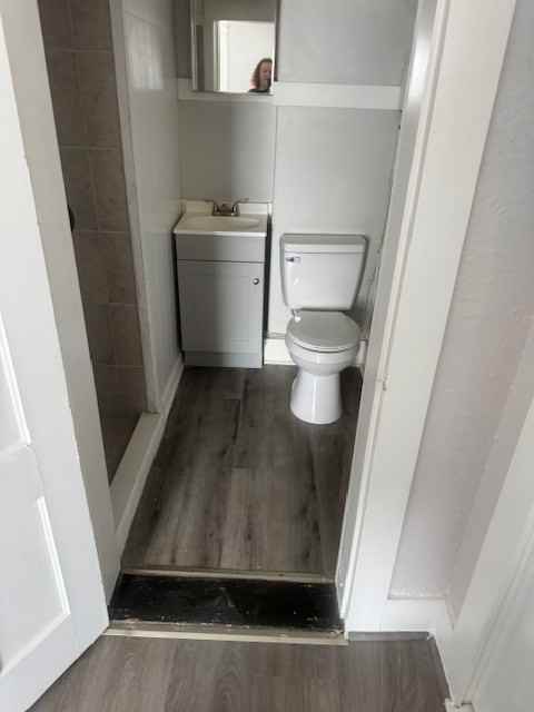 560 Union Ave - Photo 2 of 6