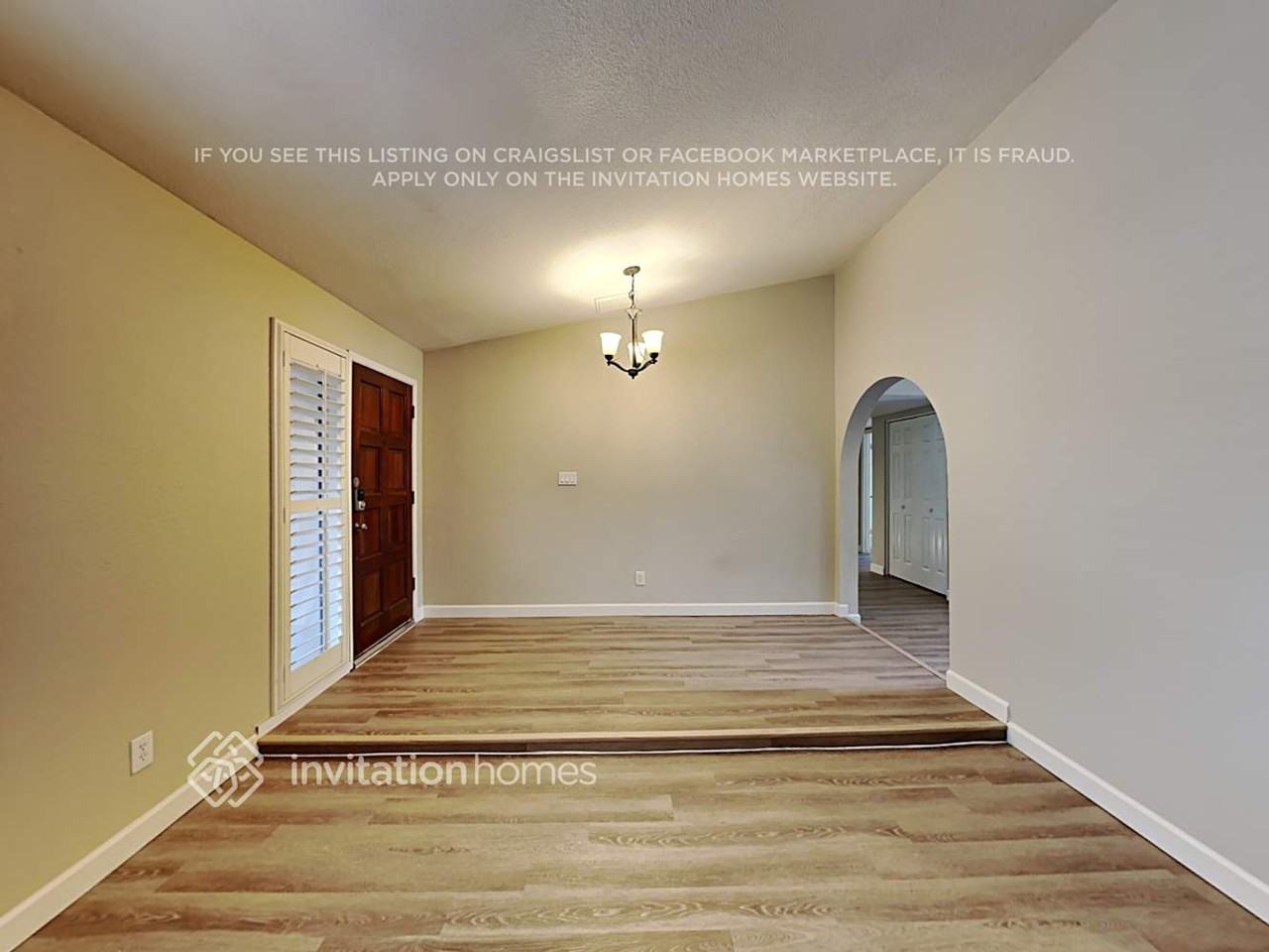 18432 N 46th Ave - Photo 3 of 18