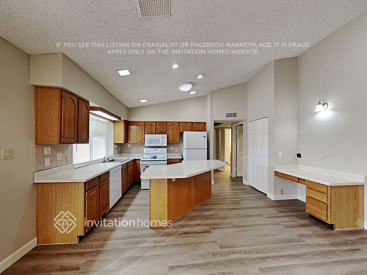 18432 N 46th Ave - Photo 7 of 18