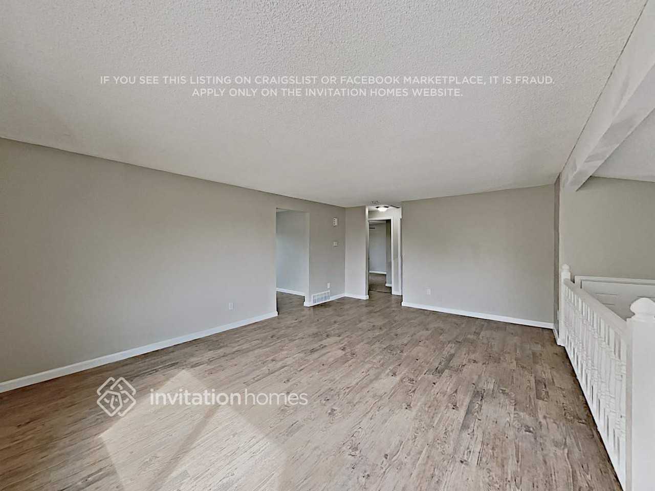 10435 Jellison Way - Photo 4 of 20