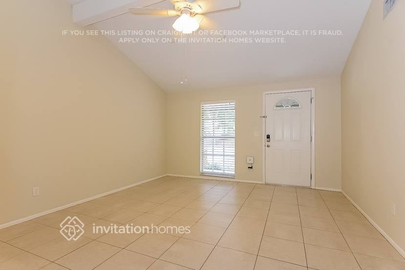 714 Valley Hill Dr - Photo 3 of 16