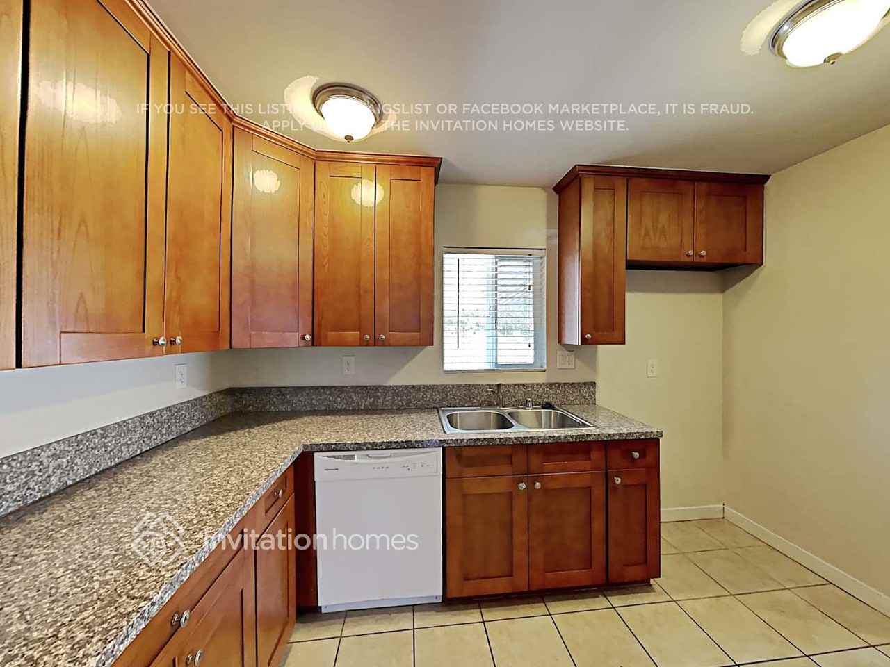 8451 Murietta Ave - Photo 5 of 16