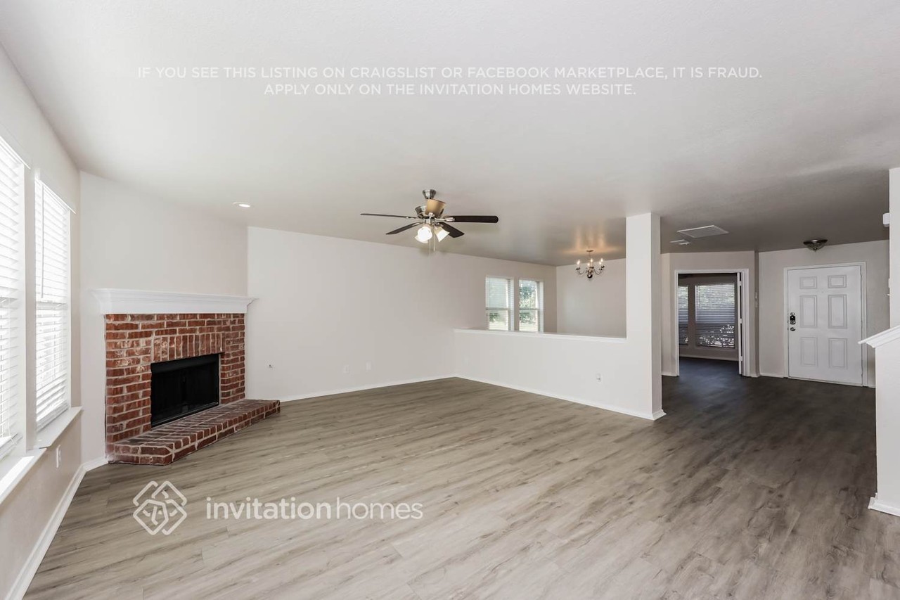 6104 Shad Dr - Photo 4 of 18