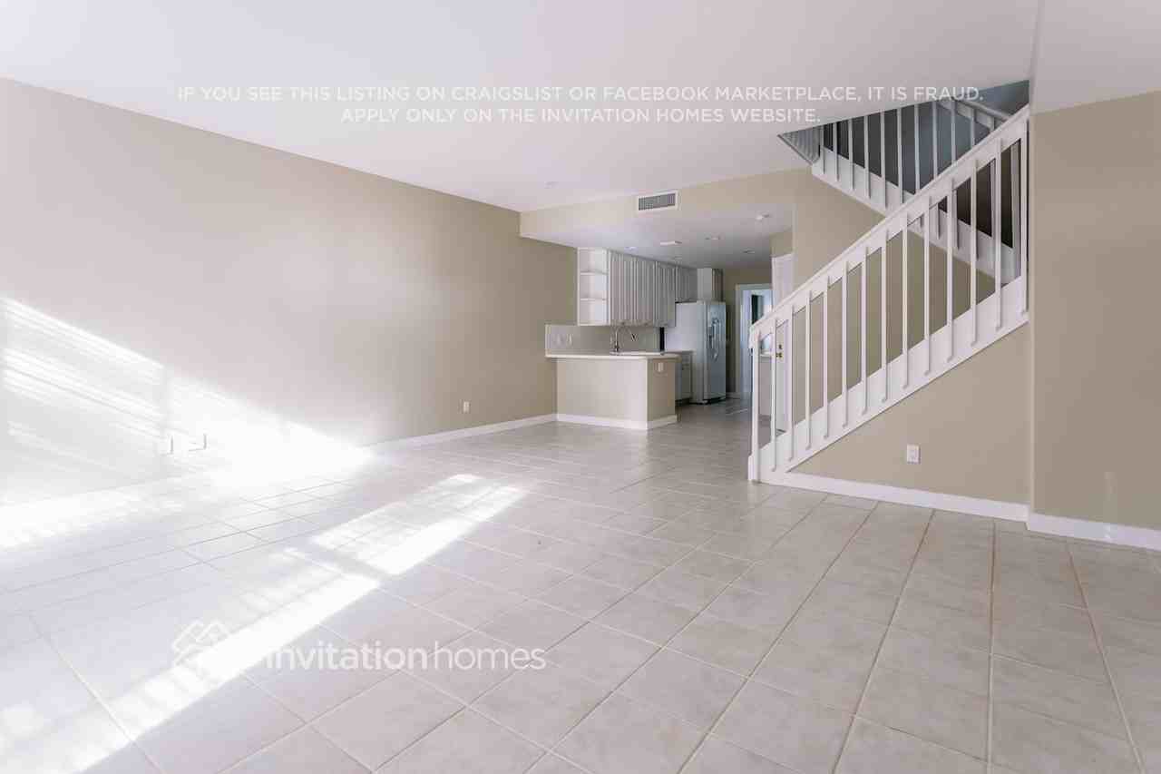 342 Legare Ct - Photo 3 of 18