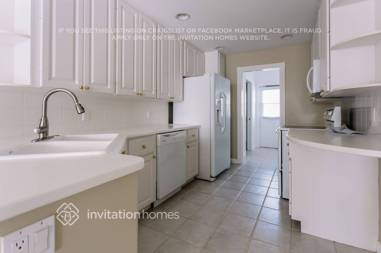 342 Legare Ct - Photo 5 of 18