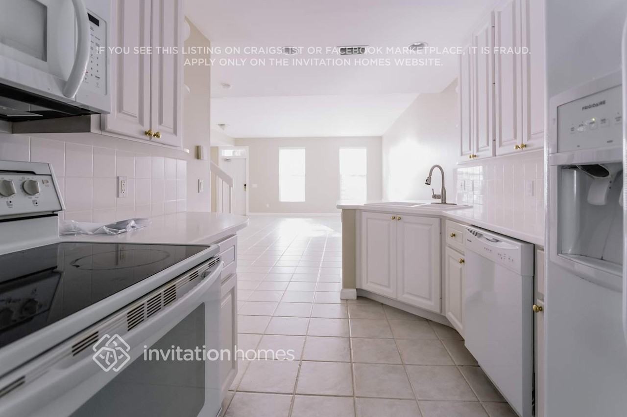 342 Legare Ct - Photo 6 of 18