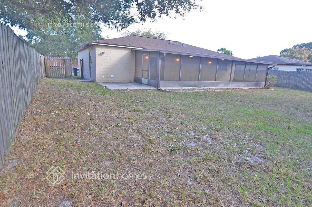 3845 Janie Ct - Photo 2 of 3