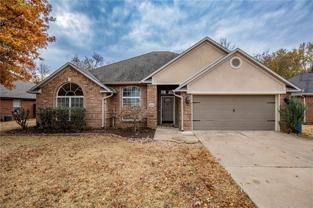 3800 Se 8th St - Photo 1 of 1