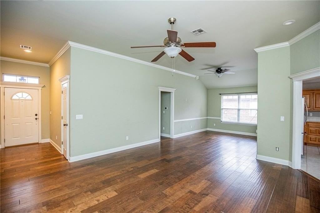 3800 Se 8th St - Photo 3 of 21