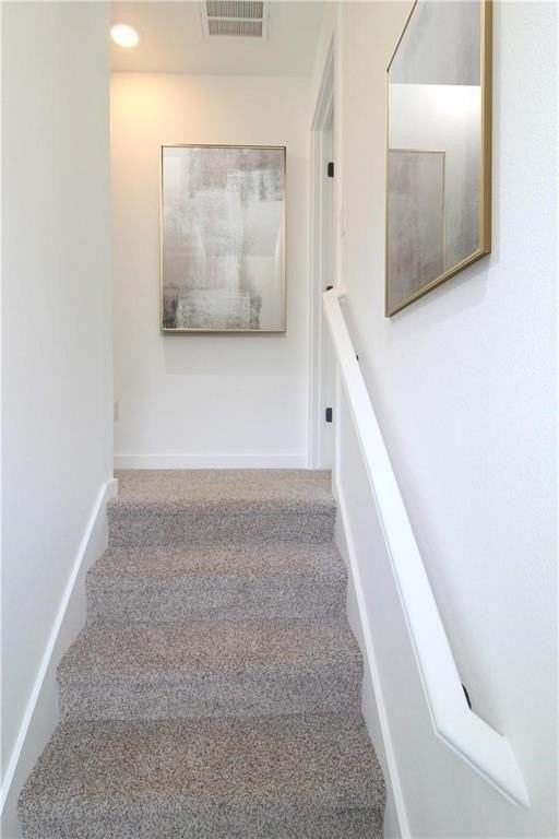 1041 Kentucky Ave - Photo 7 of 18