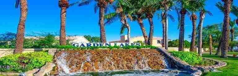 10945 W Poinsettia Dr - Photo 4 of 36