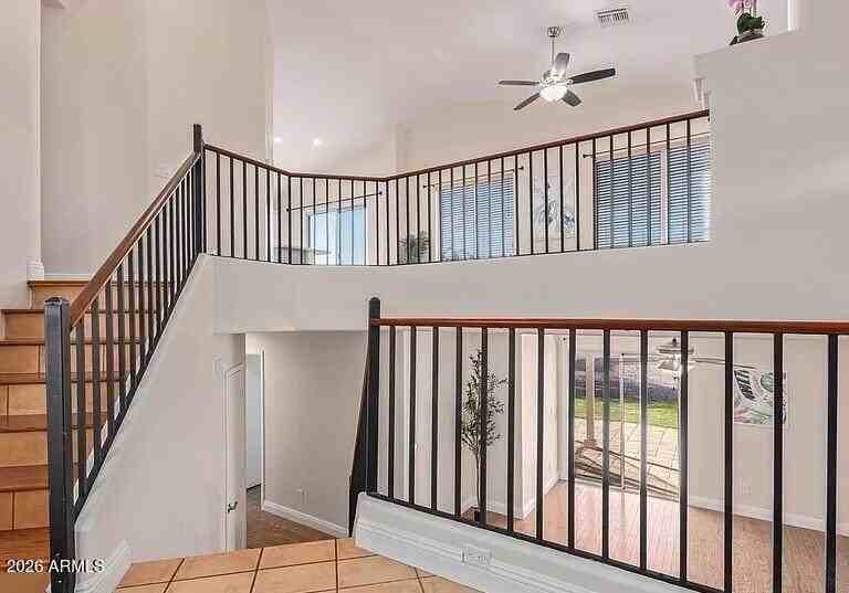 12442 N 42nd Ave - Photo 4 of 27