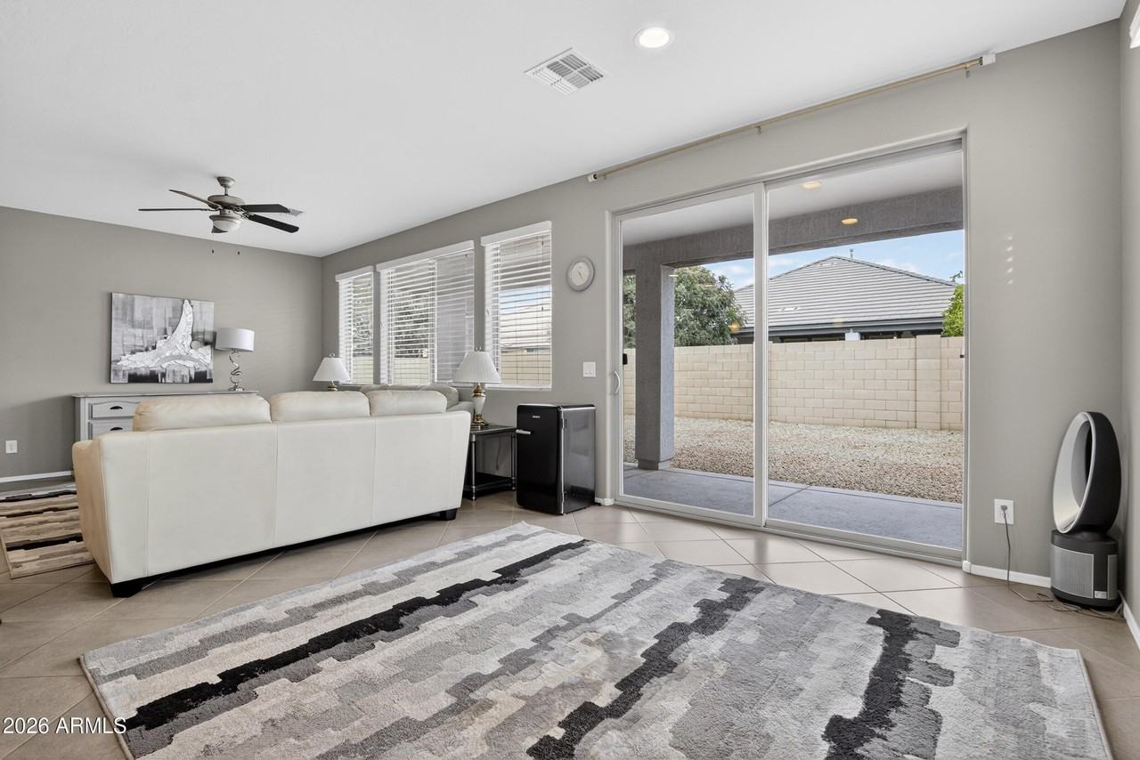 22472 E Via Del Oro - Photo 7 of 39