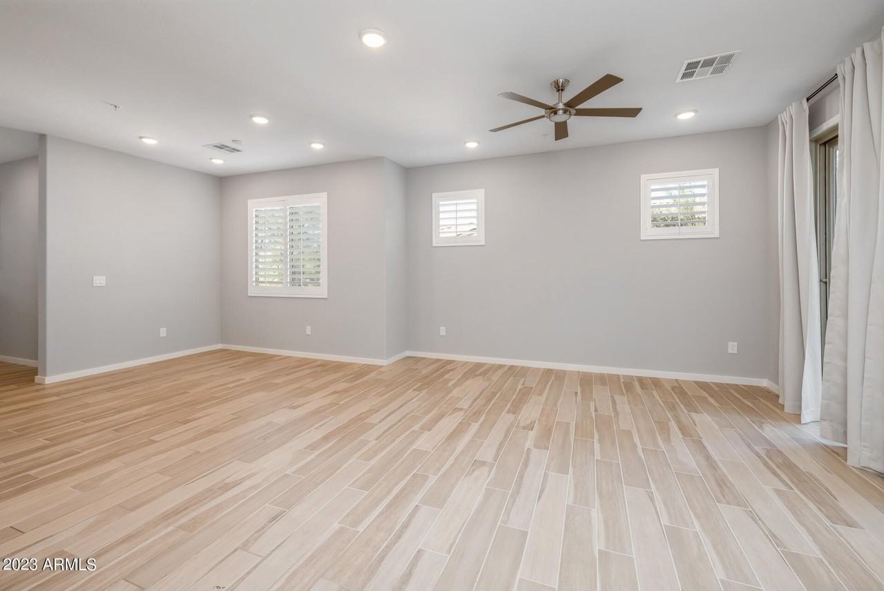 250 W Queen Creek Rd Apt 210 #210 - Photo 5 of 39