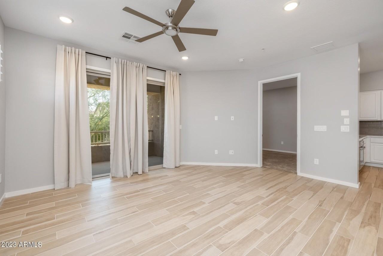 250 W Queen Creek Rd Apt 210 #210 - Photo 6 of 39