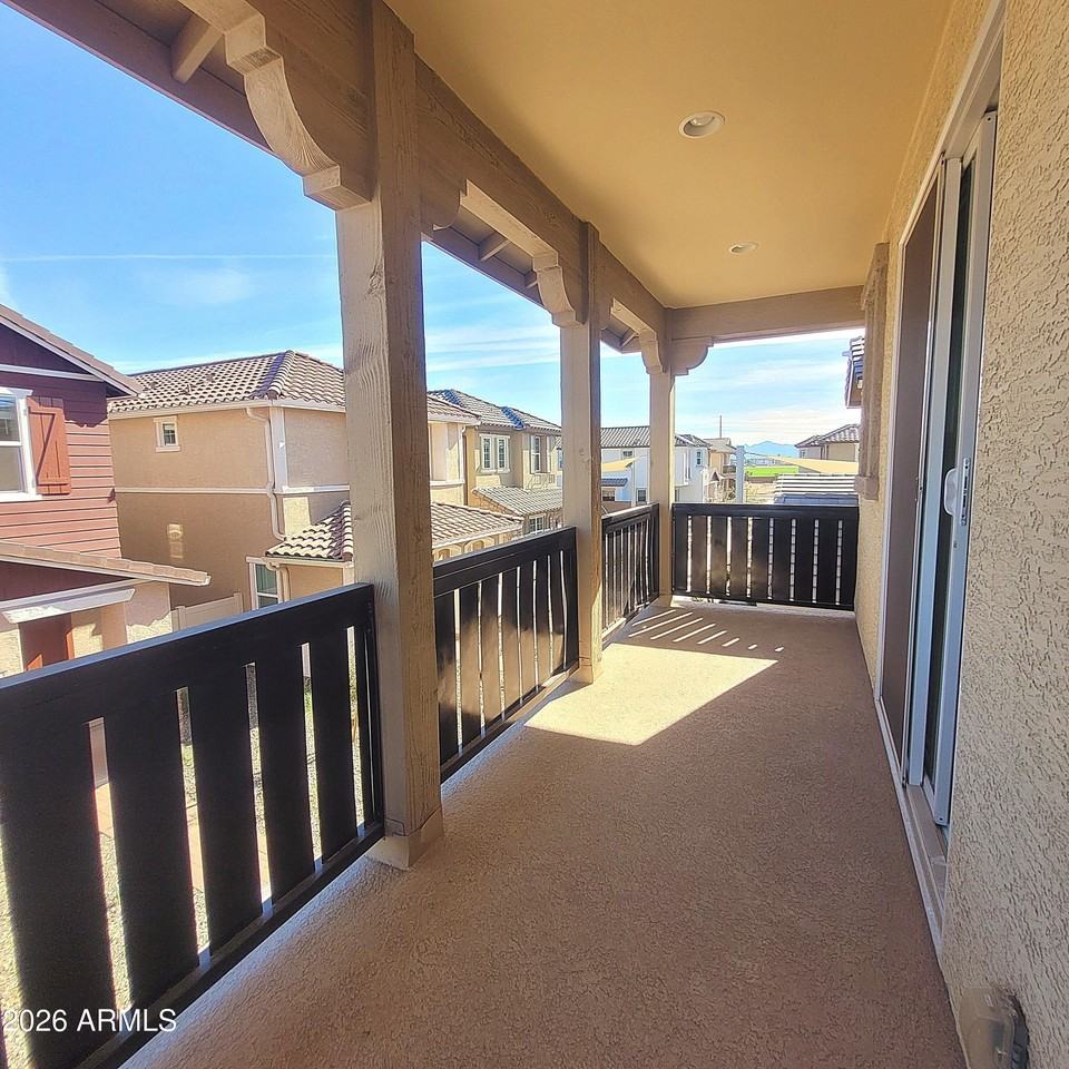 9833 W Catalina Dr - Photo 4 of 24