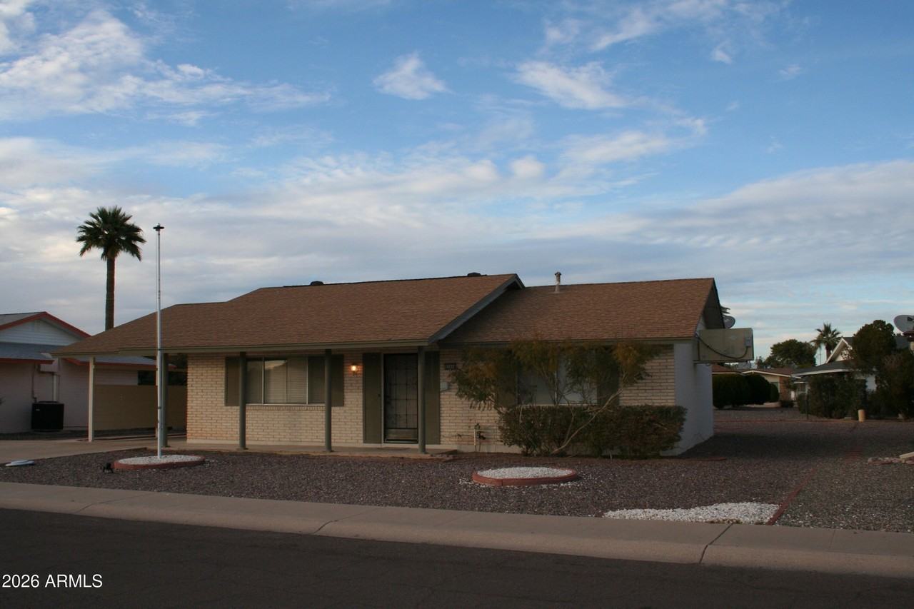 11014 W Cheryl Dr - Photo 5 of 50