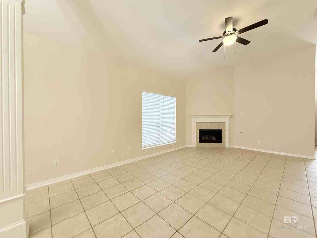 29956 Saint Barbara St - Photo 2 of 9