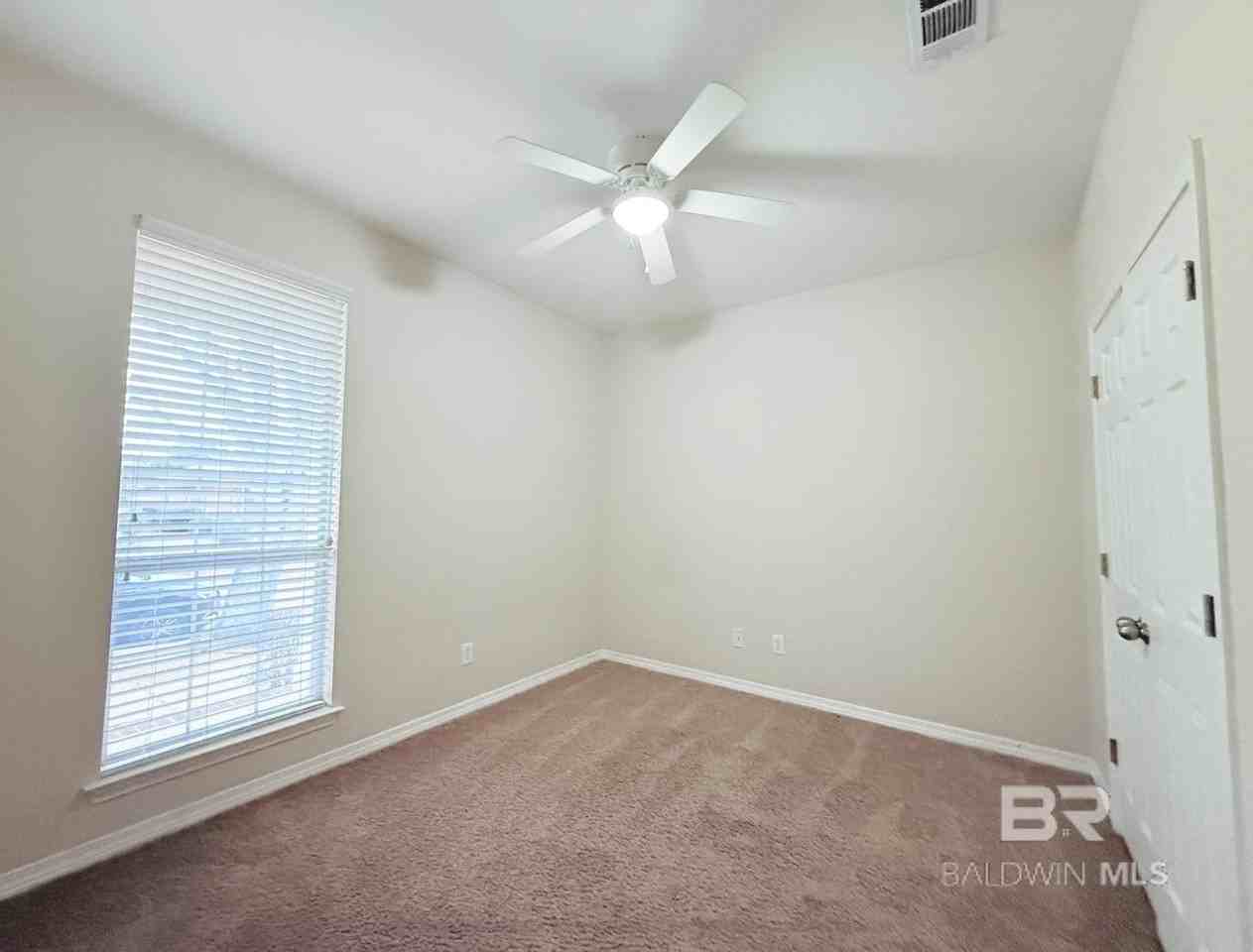 29956 Saint Barbara St - Photo 7 of 9