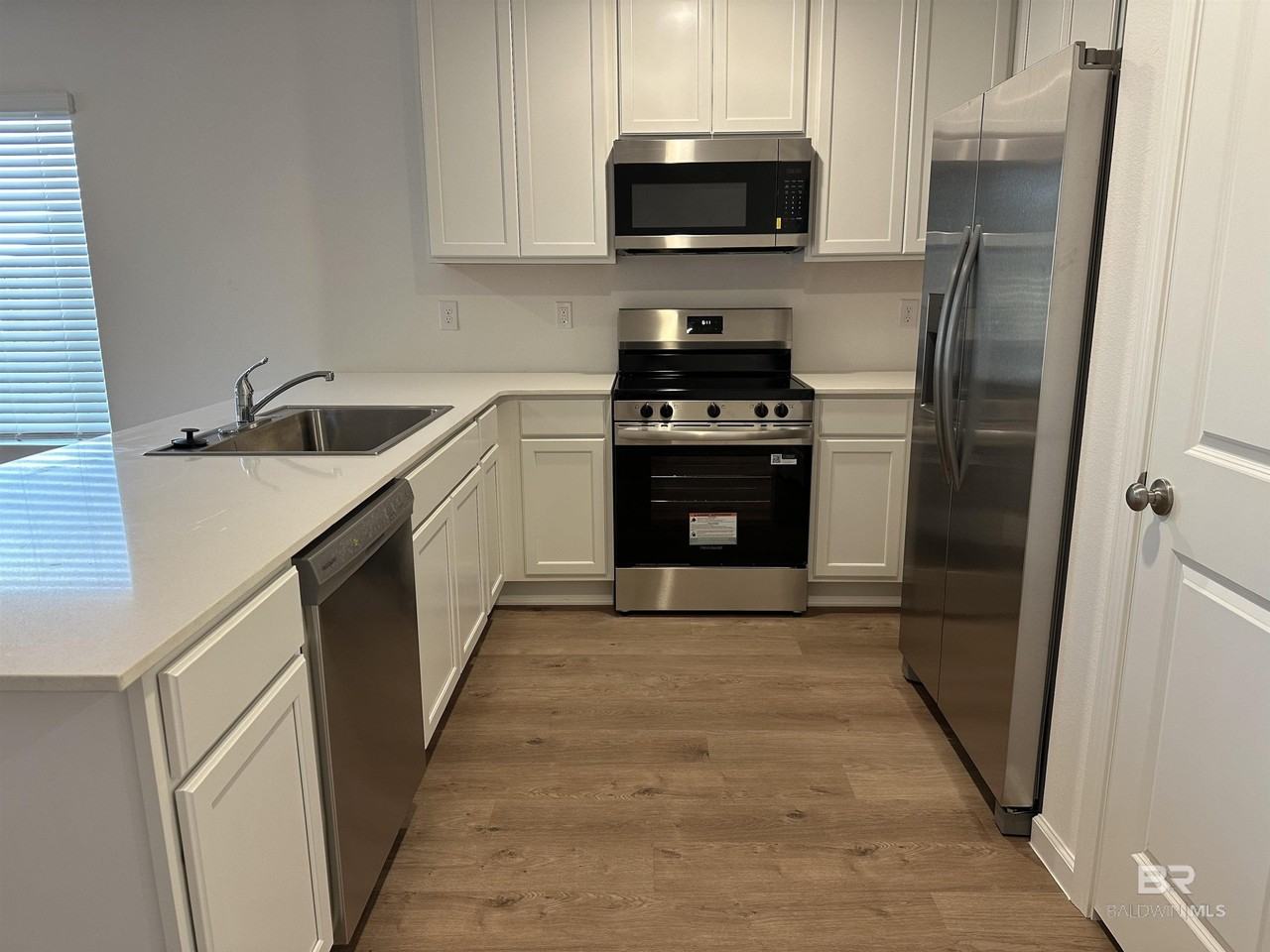 19315 Gray Horse Dr - Photo 4 of 17