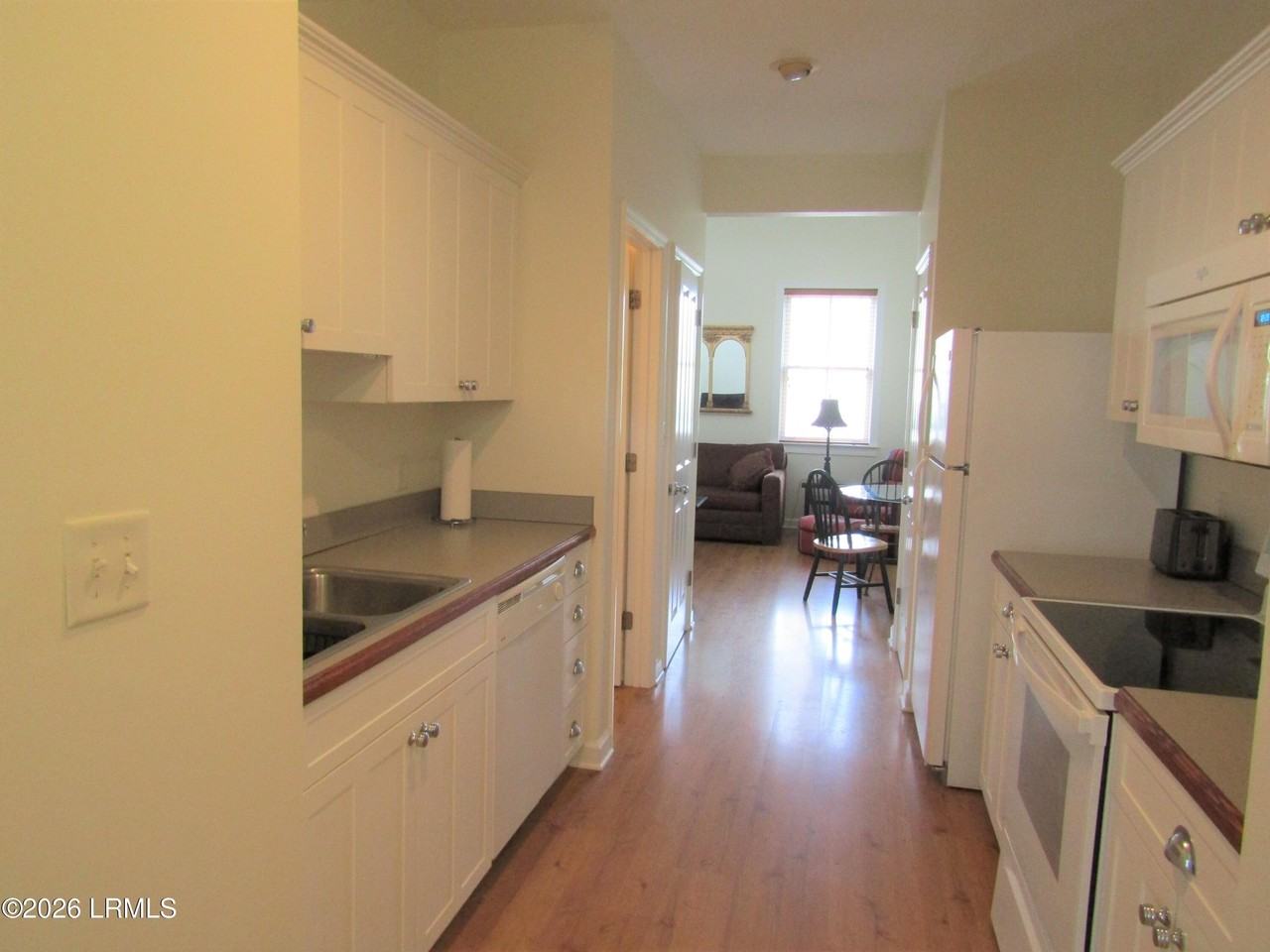 710 Boundary St Unit B2 #2B - Photo 4 of 21