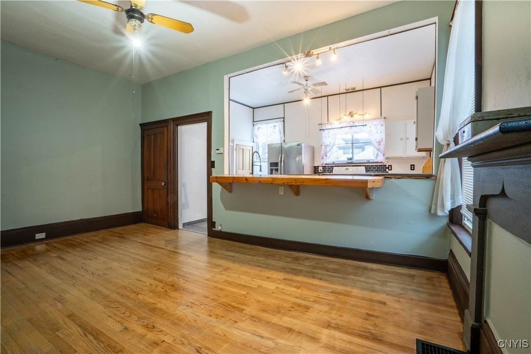 13 W Monroe St Unit 11 #11 - Photo 6 of 25