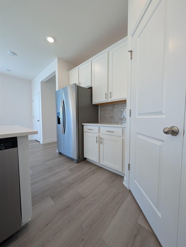 1508 Regal Fern Way - Photo 7 of 38