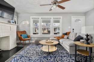 975 Heyl Ave - Photo 1 of 1