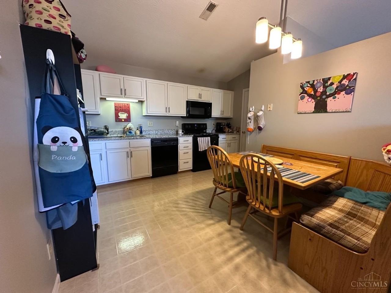 44 Indian Cove Cir Unit 4 #4 - Photo 2 of 10