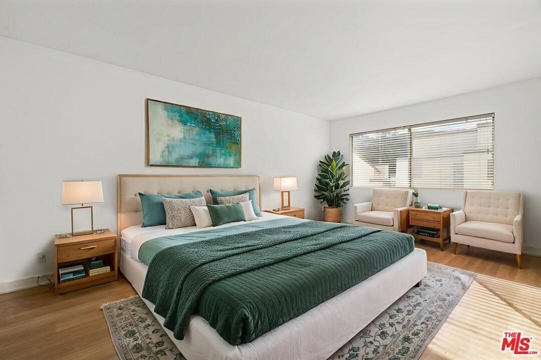 1722 Palisades Dr - Photo 6 of 17