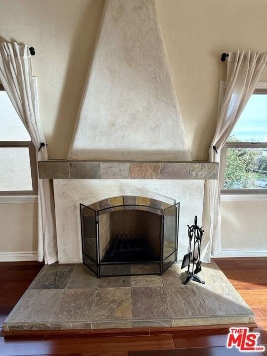 1227 S Ridgeley Dr - Photo 5 of 50