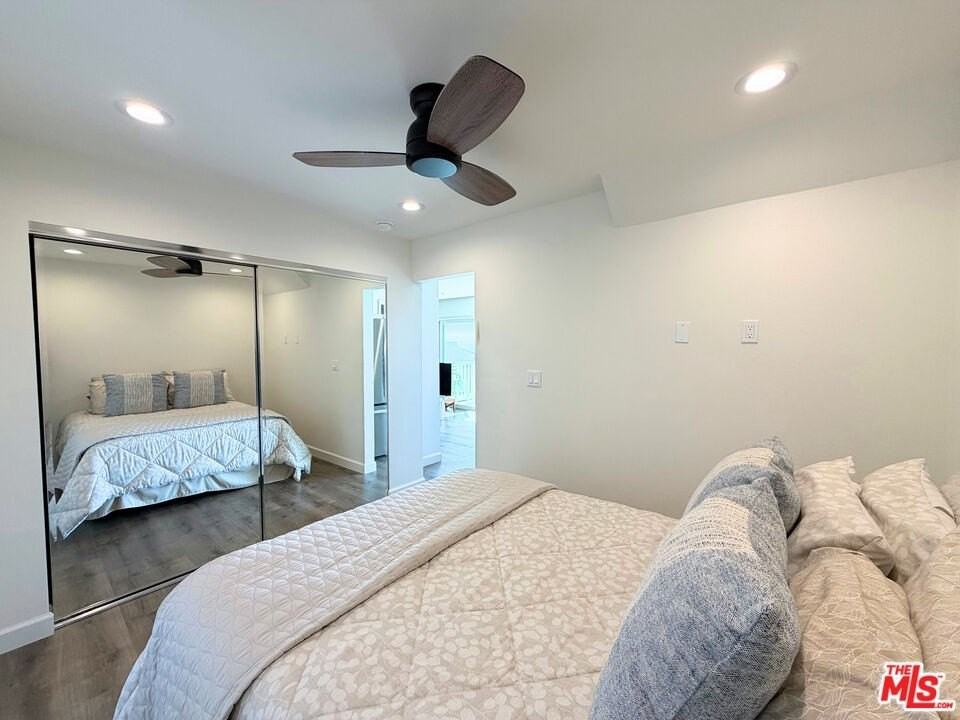 11862 Ebbtide Ln unit: Lower - Photo 6 of 17