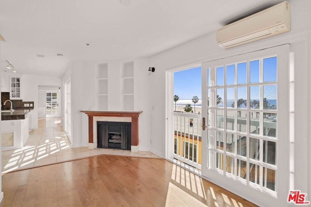 25 Arcadia Ter Unit Ph #PH - Photo 3 of 36