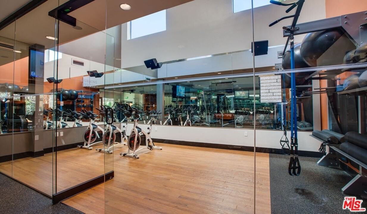 5830 Las Virgenes Rd Unit 34-481 #34-481 - Photo 3 of 17