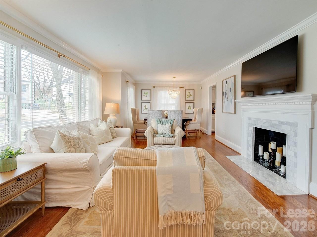 3221 Sunset Dr - Photo 7 of 48