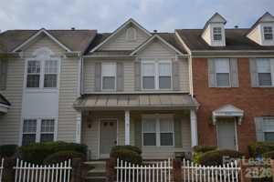 featured image of 6029 Creft Cir