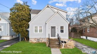 7 Willowbrook Pl #1stFL - Photo 1 of 1