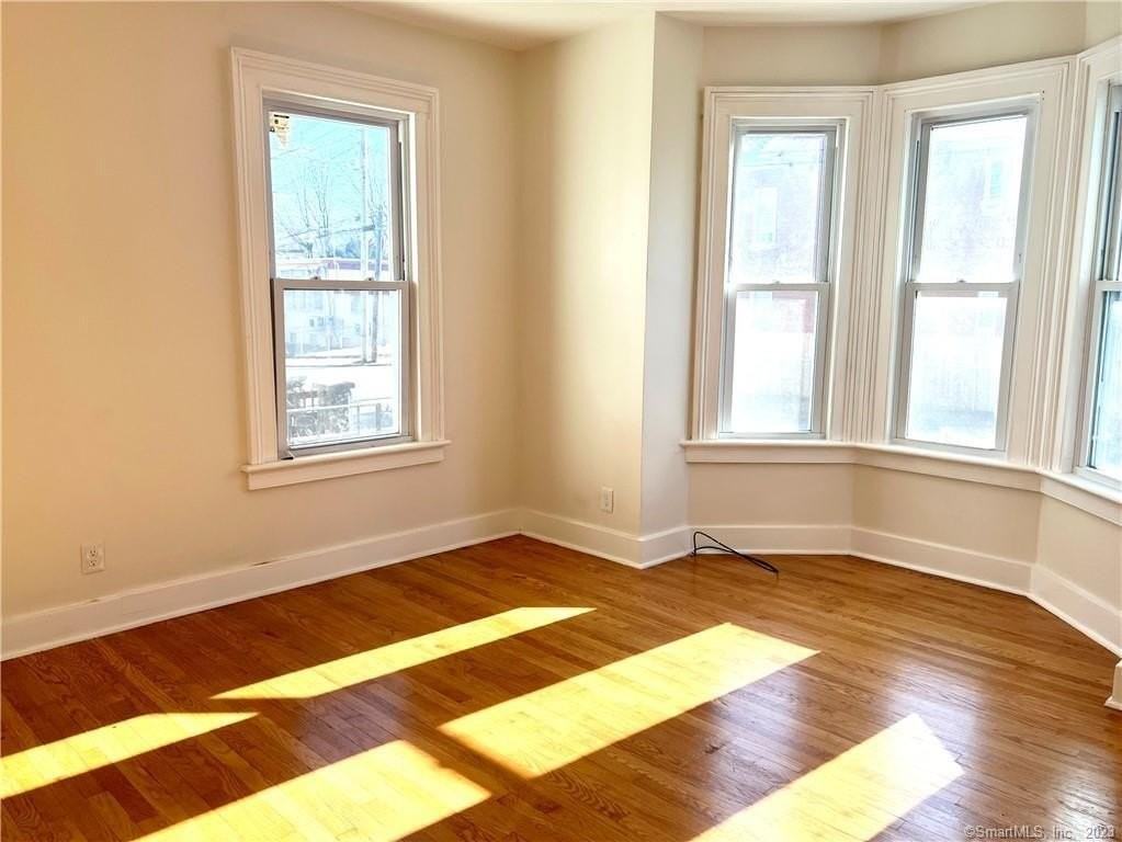 74 High St - Photo 3 of 15