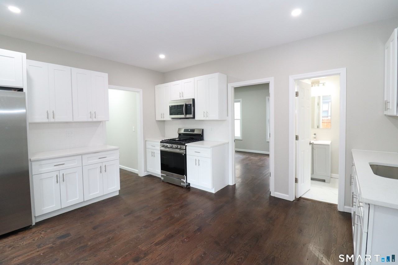 354 Beechmont Ave #1 - Photo 6 of 16