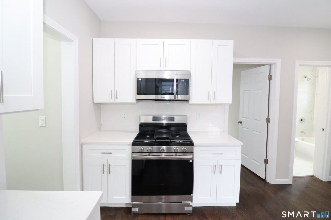 354 Beechmont Ave #1 - Photo 7 of 16