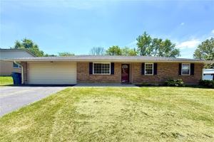 featured image of 4932 Arrowview Dr