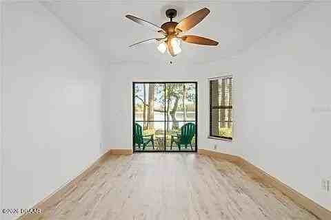 25107 Northlake Dr Unit 25107 #25107 - Photo 4 of 12