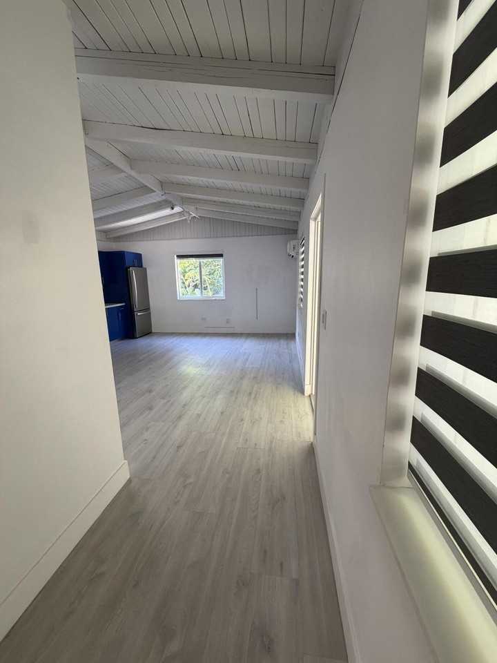 7 Sunset Rd #5 - Photo 3 of 7