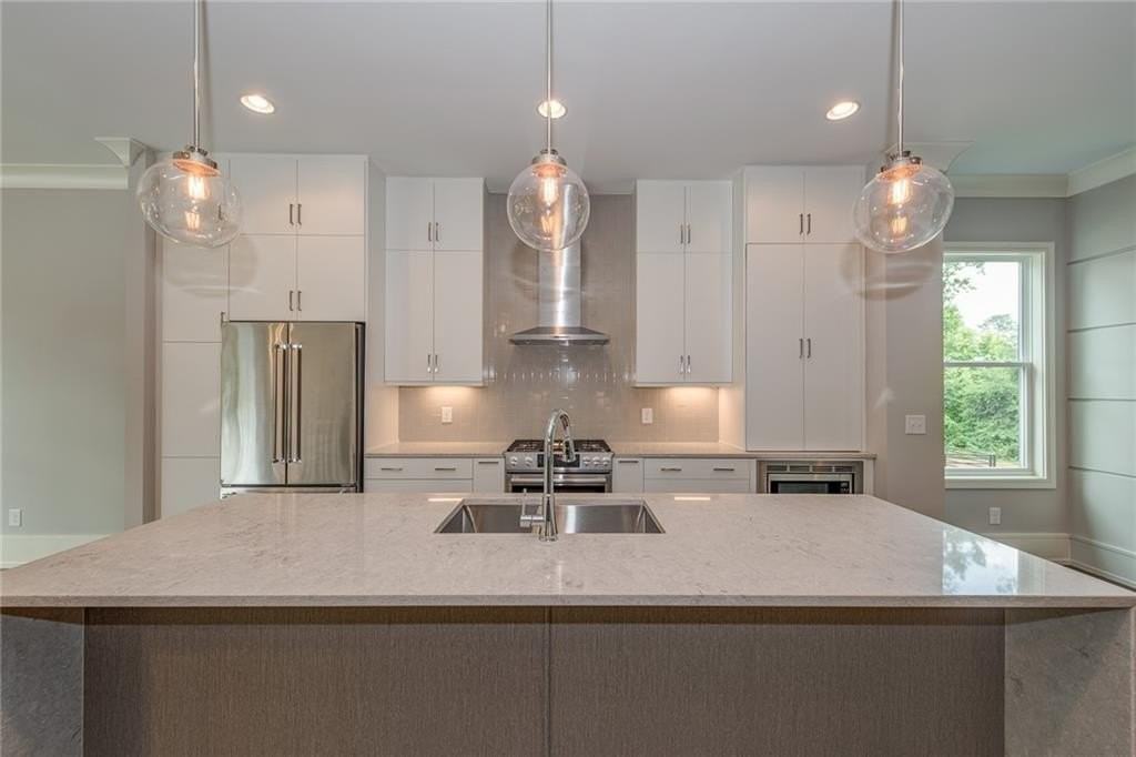 3565 Blair Cir Ne - Photo 7 of 32