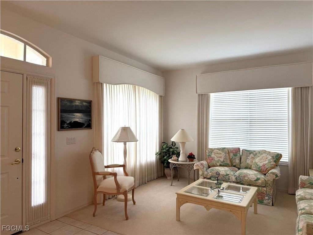 11081 Lakeland Cir - Photo 4 of 28